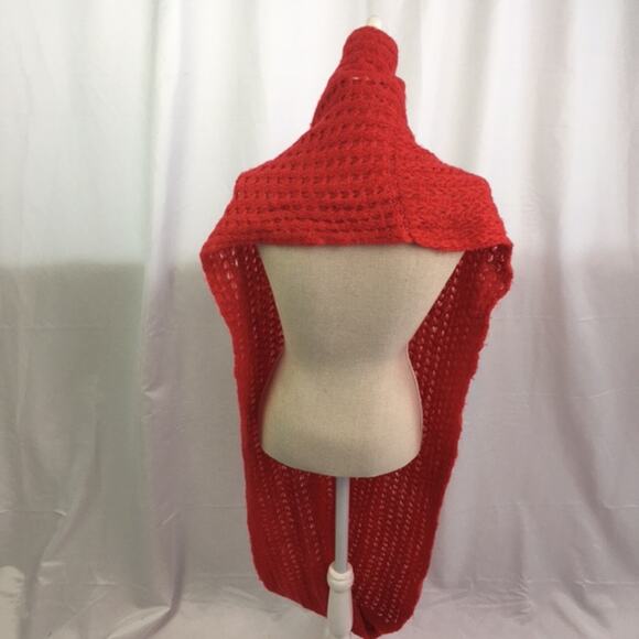 Infinity Scarf Red - Picture 6 of 12